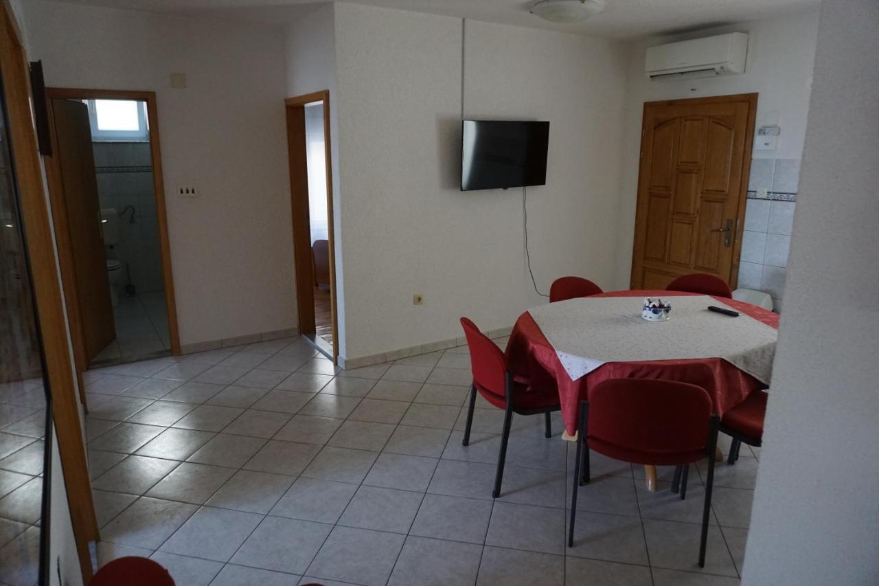 Spacious Comfort Apartment Дуче Экстерьер фото
