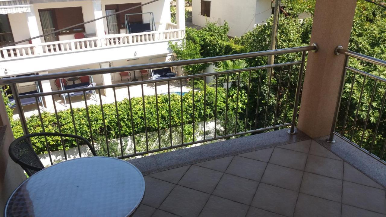 Spacious Comfort Apartment Дуче Экстерьер фото