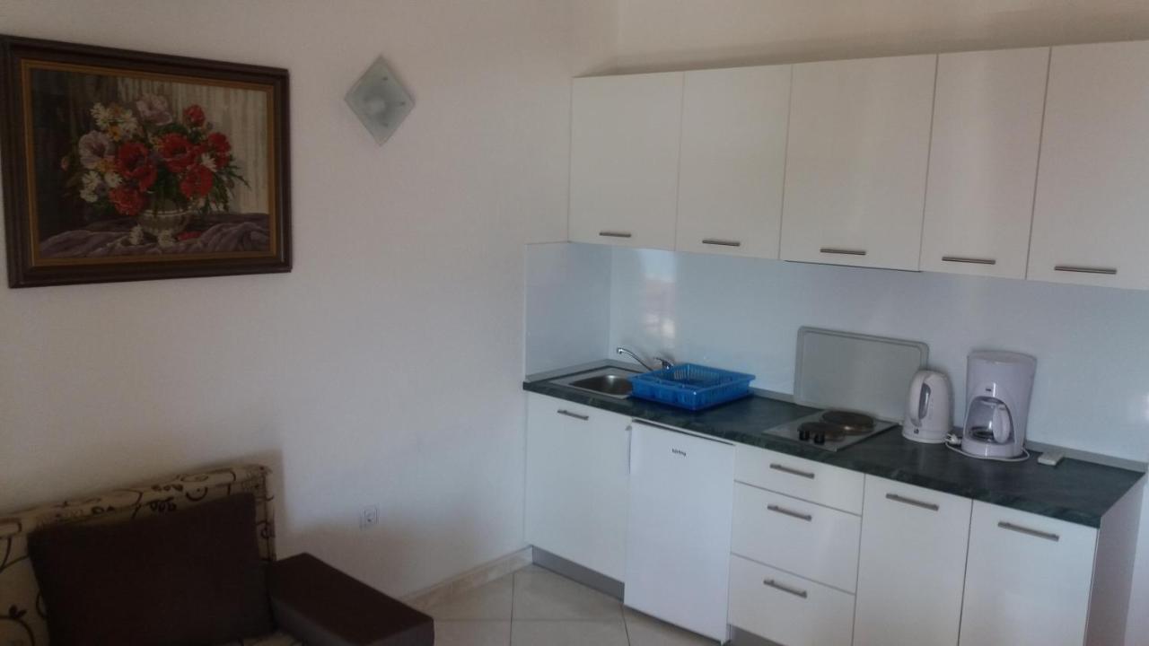 Spacious Comfort Apartment Дуче Экстерьер фото